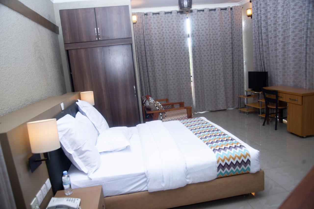 Quality Inn Hotel 키갈리 외부 사진